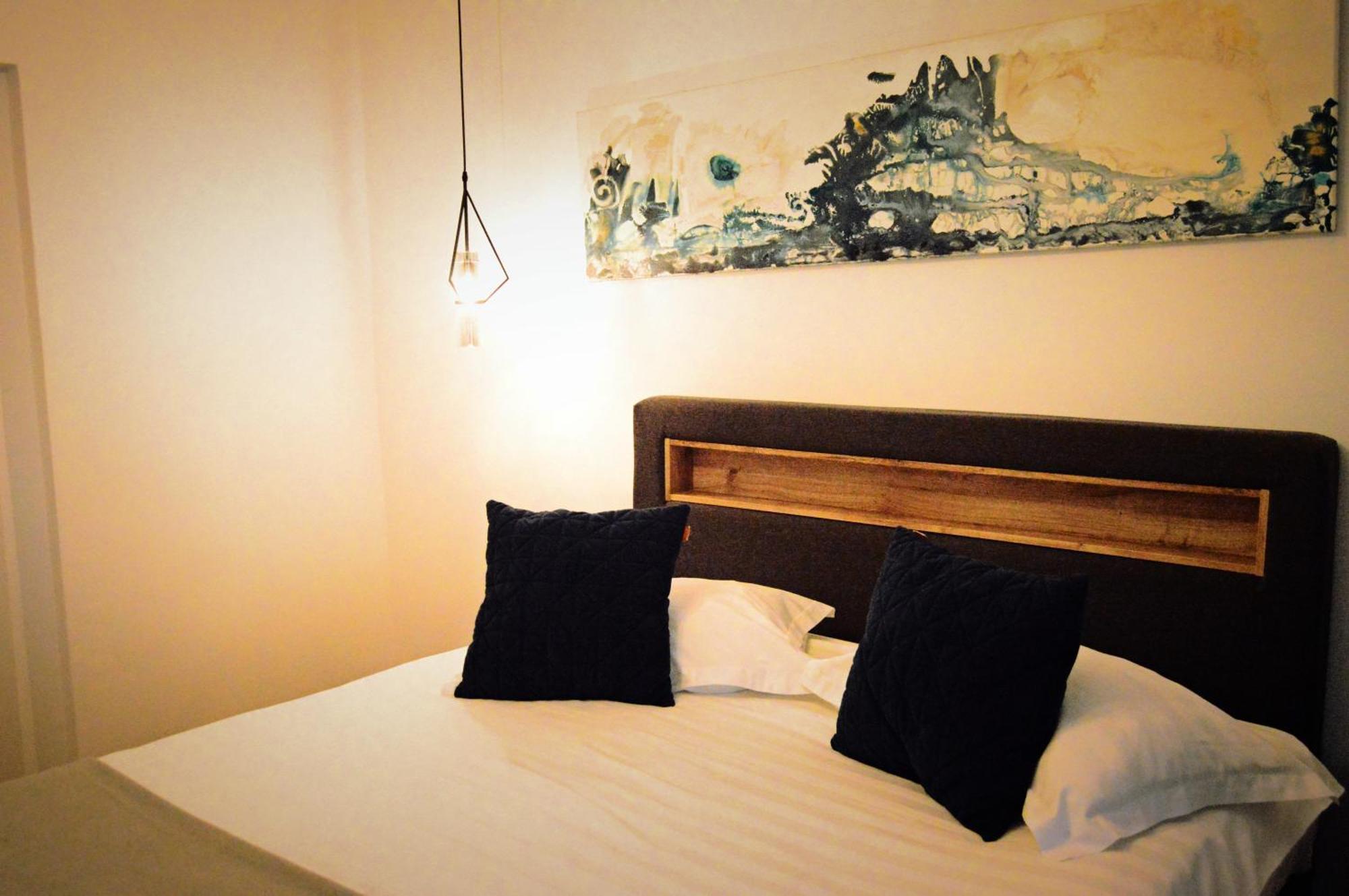 Pension Delia Gardens Тимишоара Екстериор снимка